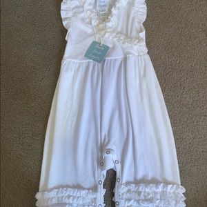 Lemon loves layette romper